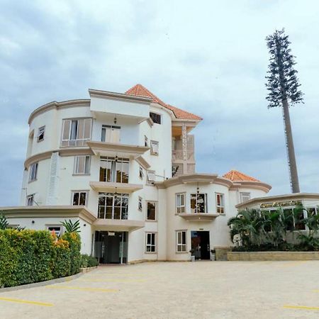 Grik Hotel - Entebbe Extérieur photo
